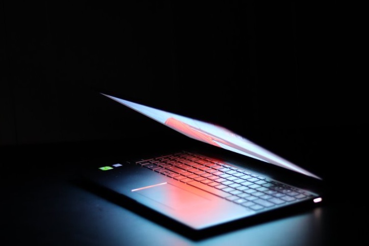 Why My Laptop Battery Light Blinking Orange